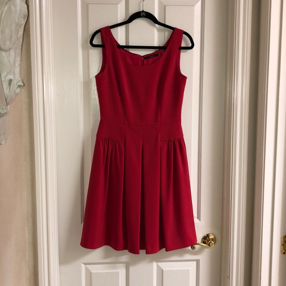Tahari raspberry dress - NEW, no tags